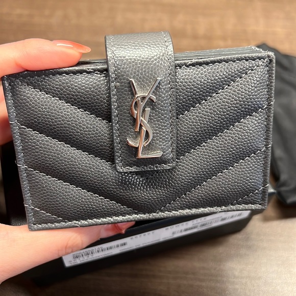 ✨SAINT LAURENT✨ Grey Monogramme Card Holder - Picture 1 of 13